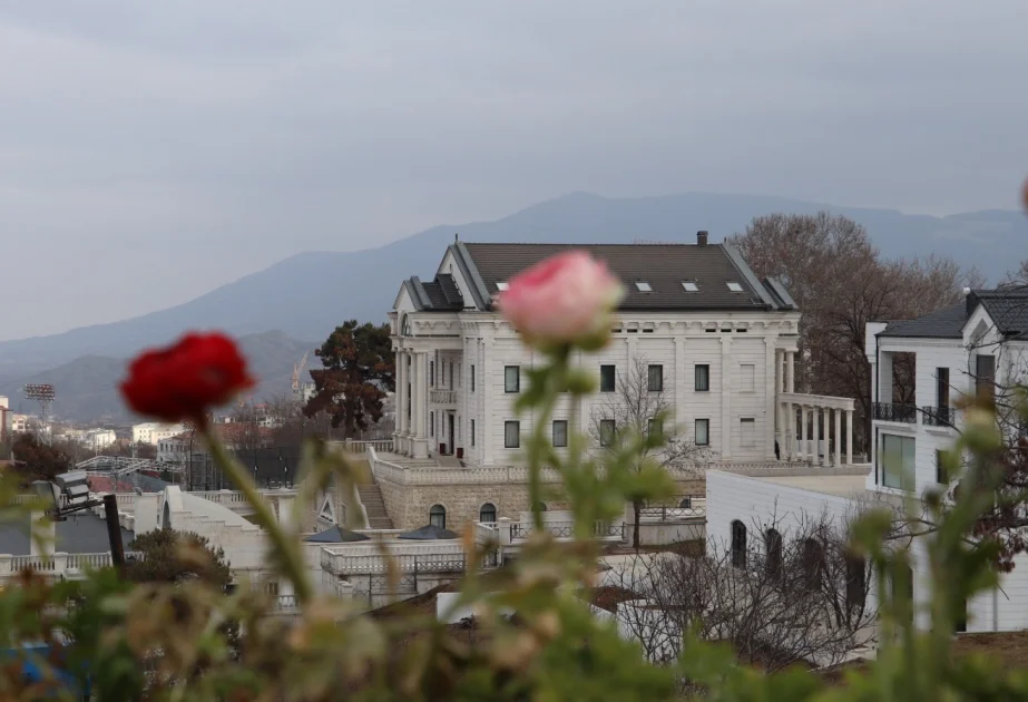 Abadlaşan, yenidən qurulan Xankəndi FOTO AZƏRTAC