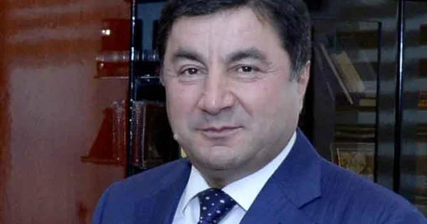 “Hərraca çıxarılan milyonluq əmlakların mənə aidiyyatı yoxdur”