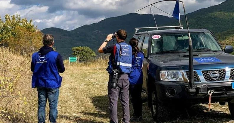 "Наблюдатели" ЕС на армяно азербайджанской границе заявили о своей бесполезности