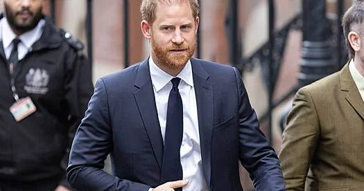 Şahzadə Harri göz yaşlarına boğuldu...