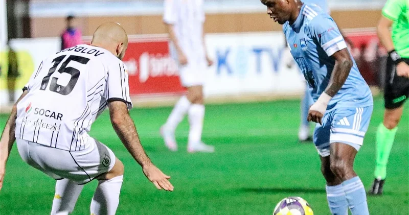 Испытание Нефтчи, почти нулевые шансы и загадки на старте