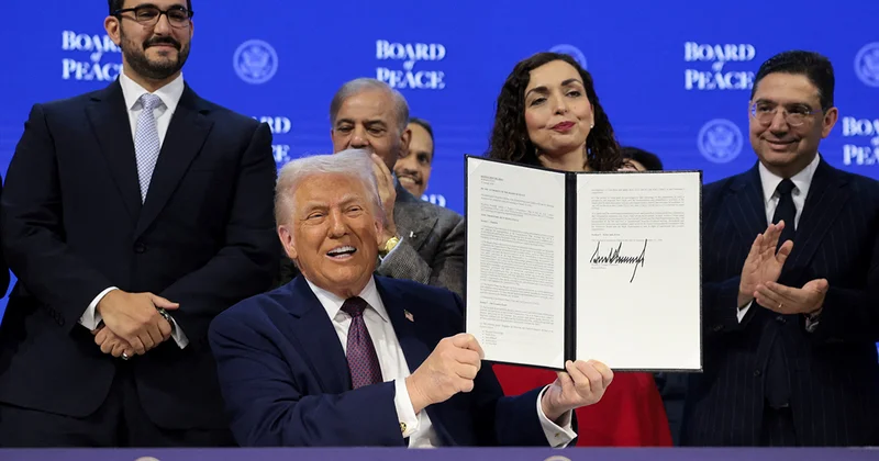 Tramp bu vəzifədə ömürlük qala bilər