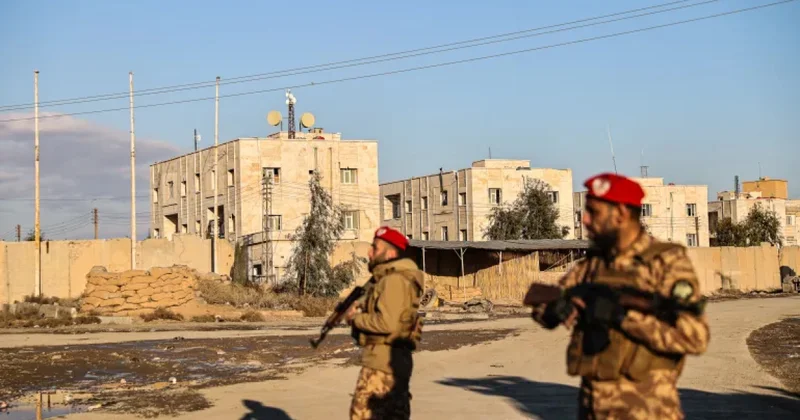 Курды ушли: сирийская армия заняла тюрьму под Раккой