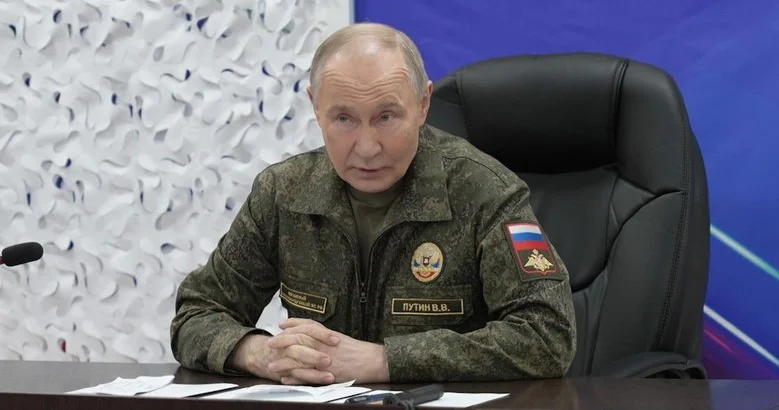 Путин предлагает заморозить войну, сохранив оккупацию Донбасса Minval Politika