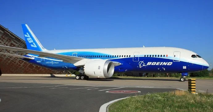 Arıqlama dərmanları təyyarələrin yanacaq sərfiyyatını azaldır FOTO