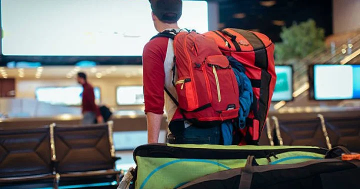 Azərbaycandan Rusiya və Türkiyəyə gedənlərin sayı azalıb, İrana gedənlərin sayı artıb