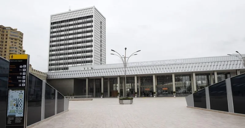 Bakı Dəmiryolu Vağzalının girişində ölüm hadisəsi...