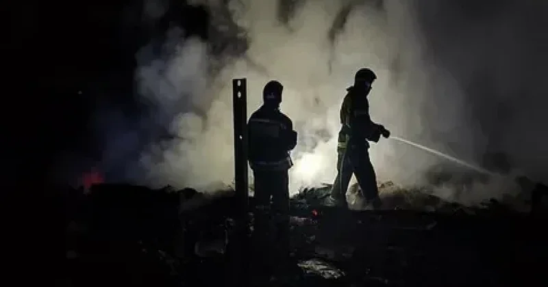 Penzada neft bazasında PUA hücumu nəticəsində yanğın baş verib