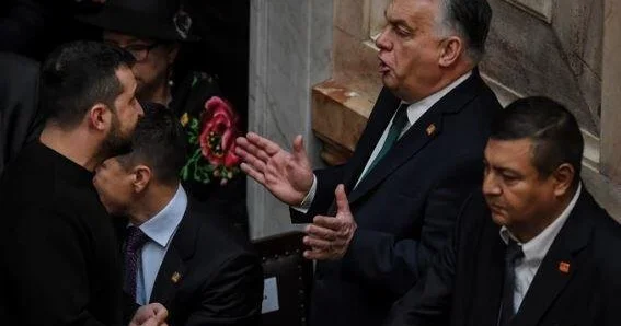 Orban sərt tənqid etdi: Zelenski Davosda həddi aşdı