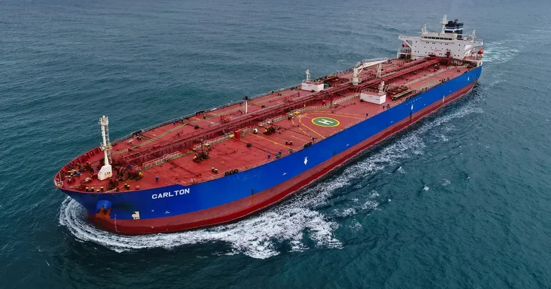 Fransa Rusiya neftini daşıyan tankeri saxladı Zelenskinin çağırışından sonra ilk addım