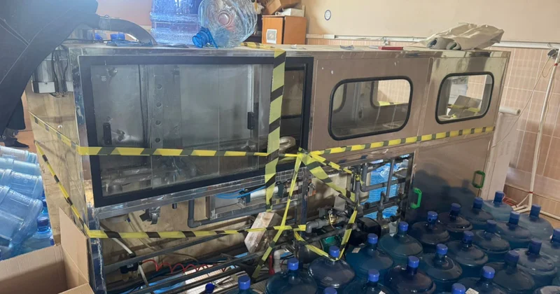 Bu qablaşdırılmış içməli sularda uyğunsuzluqlar aşkarlandı FOTO