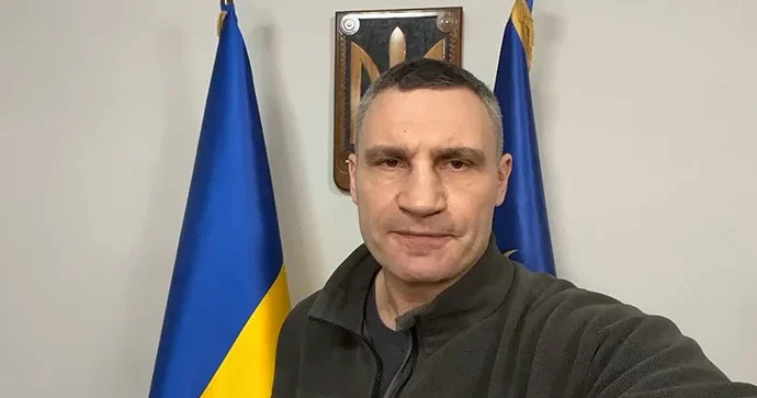 Кличко во второй раз обратился к киевлянам с просьбой покинуть город