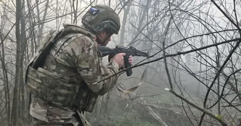 Сознавшийся в трех убийствах экс полковник МВД из Петербурга отправился на СВО