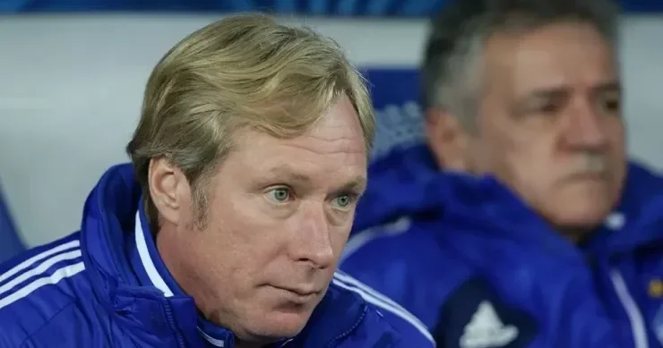 Keçmiş məşhur futbolçu santexniki qızdırıcının olmaması səbəbindən DÖYDÜ