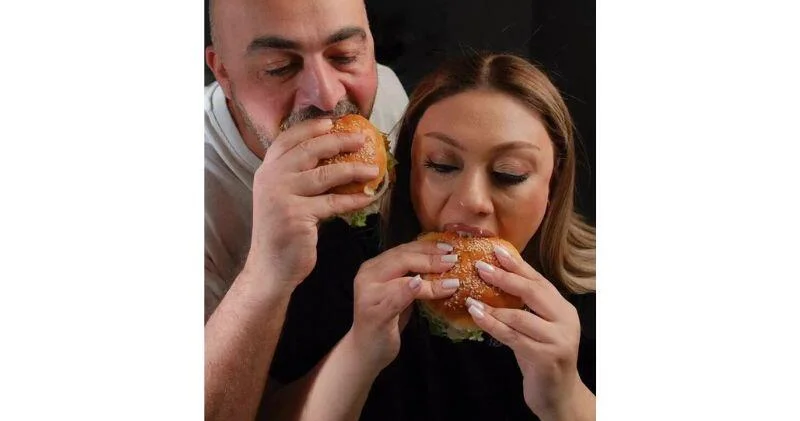 Рецепт вкусного домашнего бургера от блогера Нармин ВИДЕО