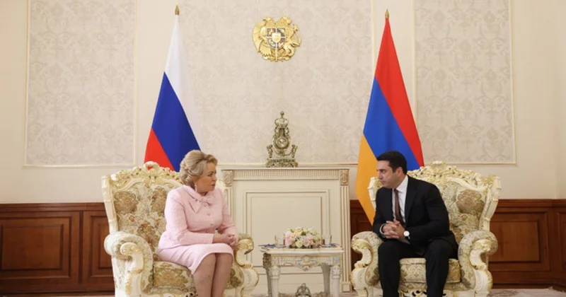 Спикеры парламентов Армении и России провели телефонный разговор