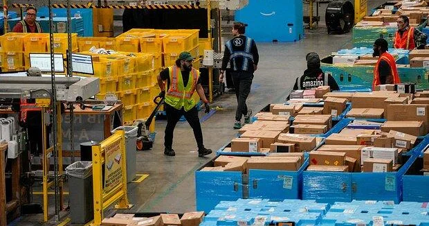 Торговый гигант уволит тысячи человек