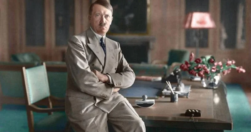 Hitlerin çəkdiyi rəsmlər hərracda satıldı Qiymət açıqlandı