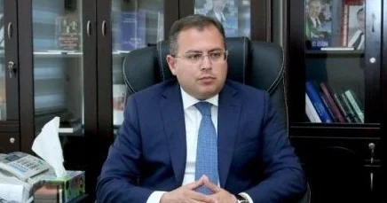 İcra başçısı nümayəndələrini dəyişdi