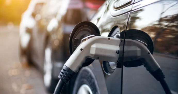 Almaniya hökuməti elektromobillə bağlı planını dəyişdi