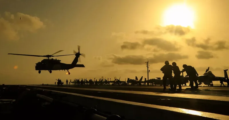 Reuters: Авианосцы США прибудут на Ближний Восток в ближайшие дни