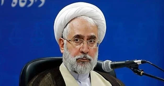 İran 800 nəfərin edamını Trampa görə dayandırıb?