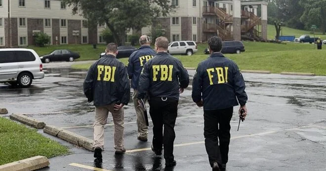 FTB rəhbəri Meksikaya getdi, iki cinayətkarı ABŞ a apardı