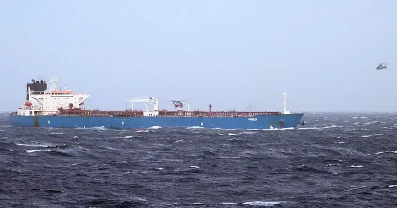 Во Франции проверяют задержанный танкер Grinch