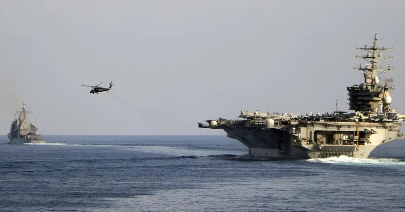 ВС США ударили по судну наркоторговцев в Тихом океане