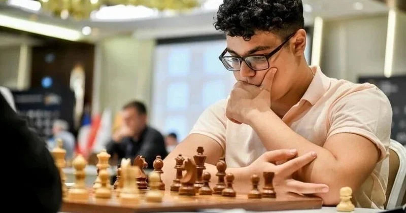 Азербайджанский гроссмейстер входит в число лидеров турнира в Нидерландах