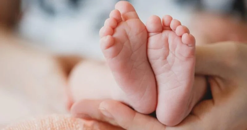 483 uşaq ölü doğulub RƏSMİ