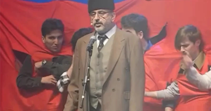 Eyyub Yaqubov Hüseyn Cavid obrazında Video