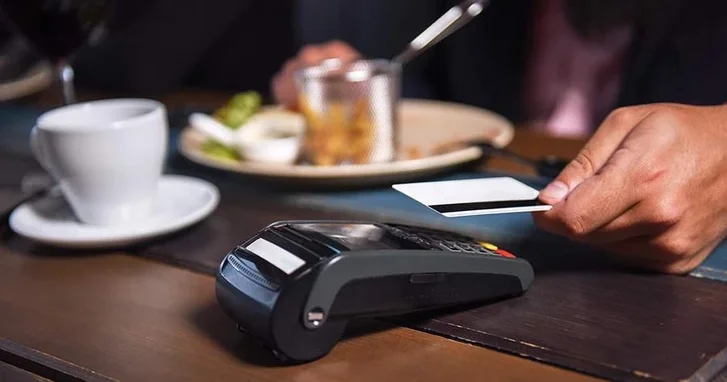 Клиенты одного из ресторанов столицы устроили драку из за счёта