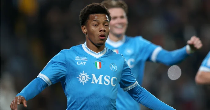 Napoli nin hücumcusu əməliyyat ola bilər