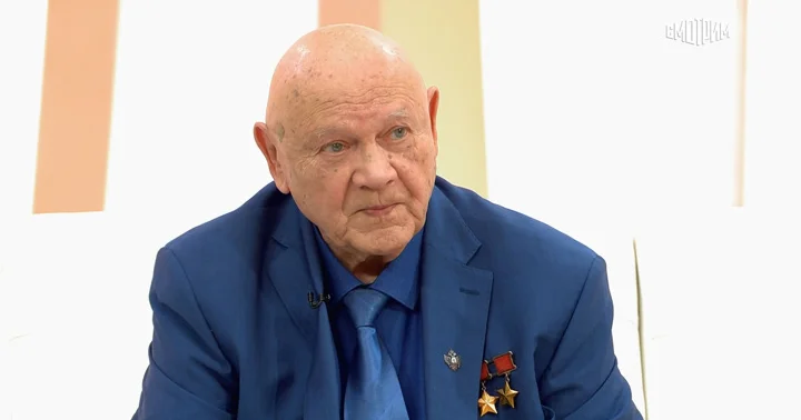 Космонавт Джанибеков: курить в космосе можно, но не нужно