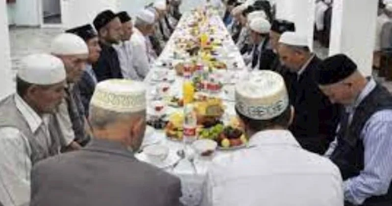 Yas biznesi Bakıda ehsanın yığışdırılmasını imkan vermir