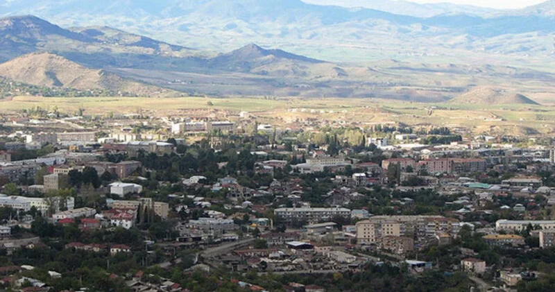 Könüllü təhvil: Qarabağdan 10 erməni və 1 rus Ermənistana keçdi