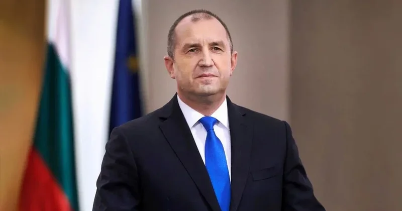 Конституционный суд утвердил отставку президента Болгарии