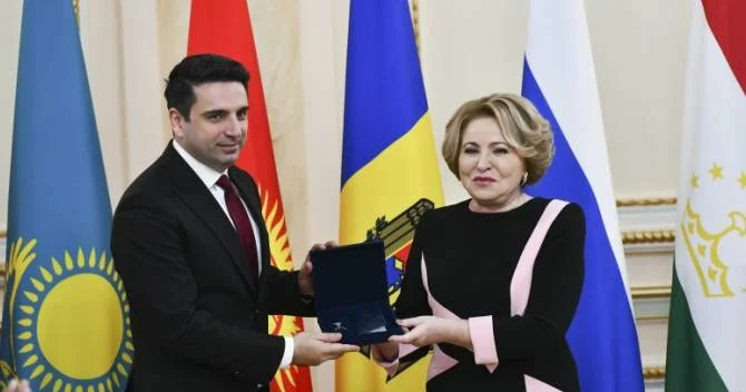 Simonyanın Moskva səfərinin tarixi bilindi