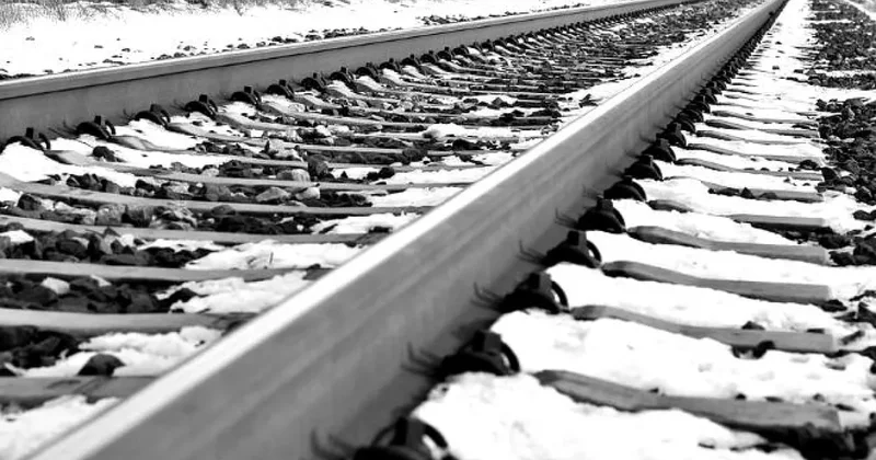 В Узбекистане женщина попала под пассажирский поезд