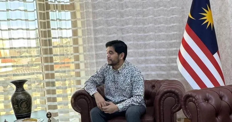 “GEOSİYASİ DİLEMMA İLƏ QARŞILAŞIRIQ” “Azərbaycanla əməkdaşlıq bizim üçün strateji əhəmiyyət daşıyır” (Səfirlə söhbət +FOTO)