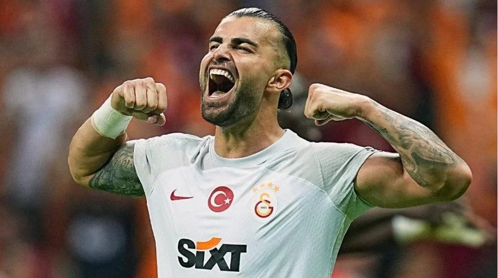 Qalatasaray əsas futbolçulardan biri ilə müqaviləni yenilədi