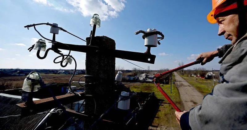 Slovakiya Ukraynaya elektrik enerjisinin verilməsini dayandırıb