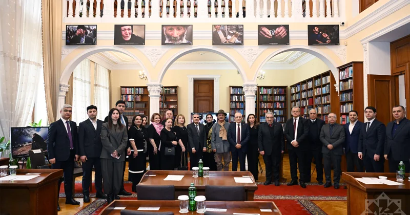 В Президентской библиотеке прошла фотовыставка и конференция, посвященные 34 й годовщине Ходжалинского геноцида