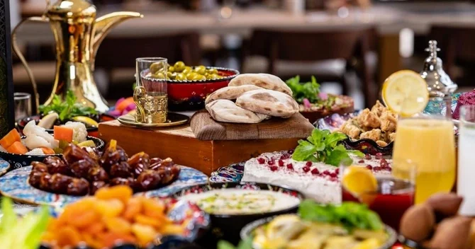 Ramazan ayında fantastik qiymətə təklif olunan İFTAR MENYULARI VİDEO
