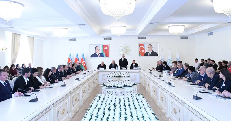 YAP Sumqayıt şəhər təşkilatının təsis olunmasının 33 illiyi qeyd olunub FOTOLAR