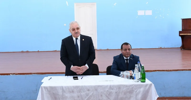 Vaqif Həsənov Birinci Dördyol qəsəbəsində səyyar qəbul görüş keçirib FOTOLAR
