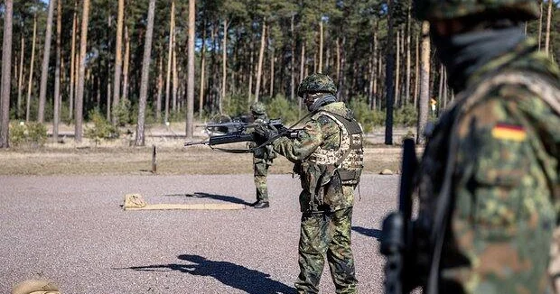 Экономисты предостерегли Германию от роста расходов на оборону