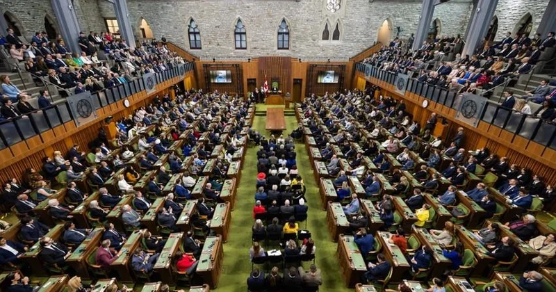 Kanadada növbədənkənar parlament seçkilərinin tarixi müəyyənləşib