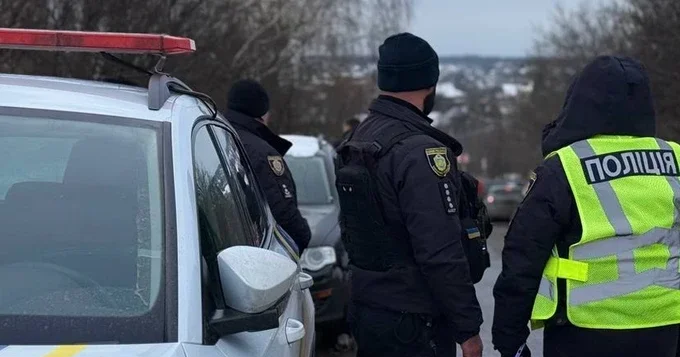 В Буче прогремели взрывы: пострадали полицейские